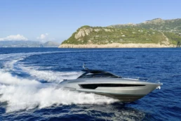 du thuyen Riva 58 Capri - Vietyacht Plus